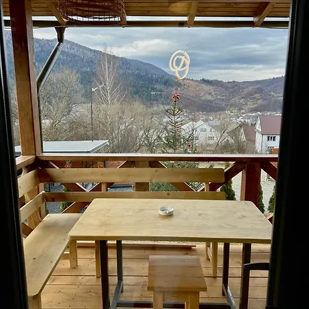 Power Place Ferienhaus Mizhhirya (Transcarpathia)